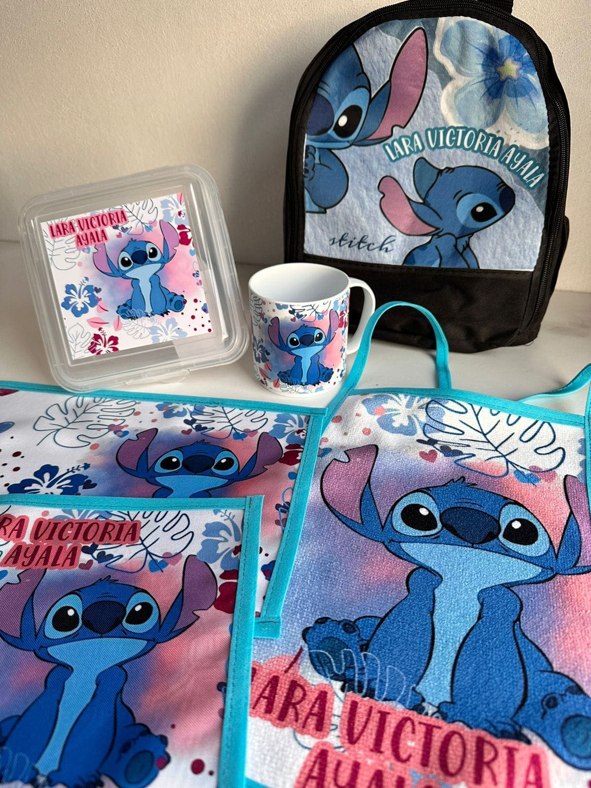 Kit escolar personalizado temática Stitch