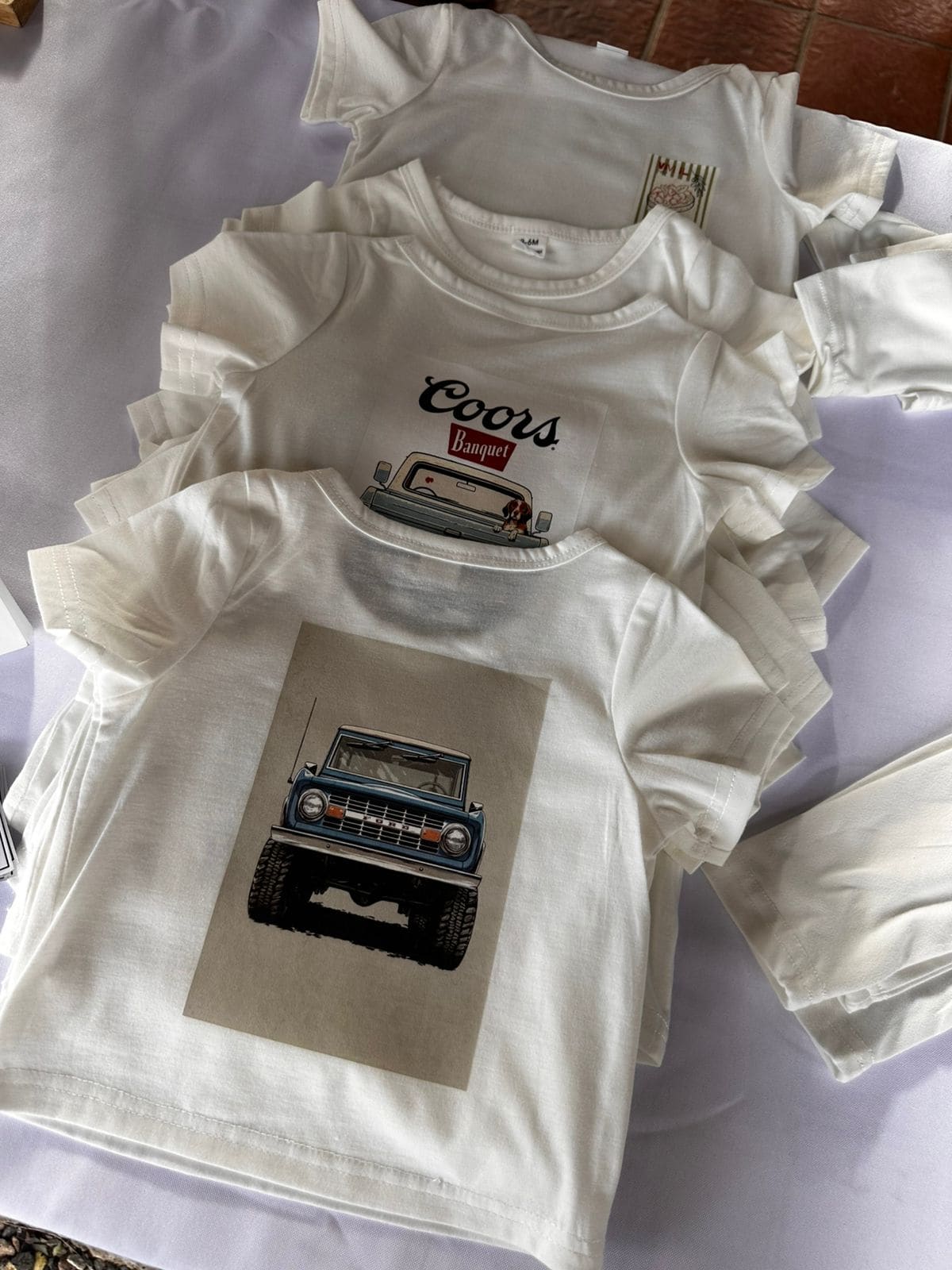 Bodies de bebé personalizados con estampado DTF